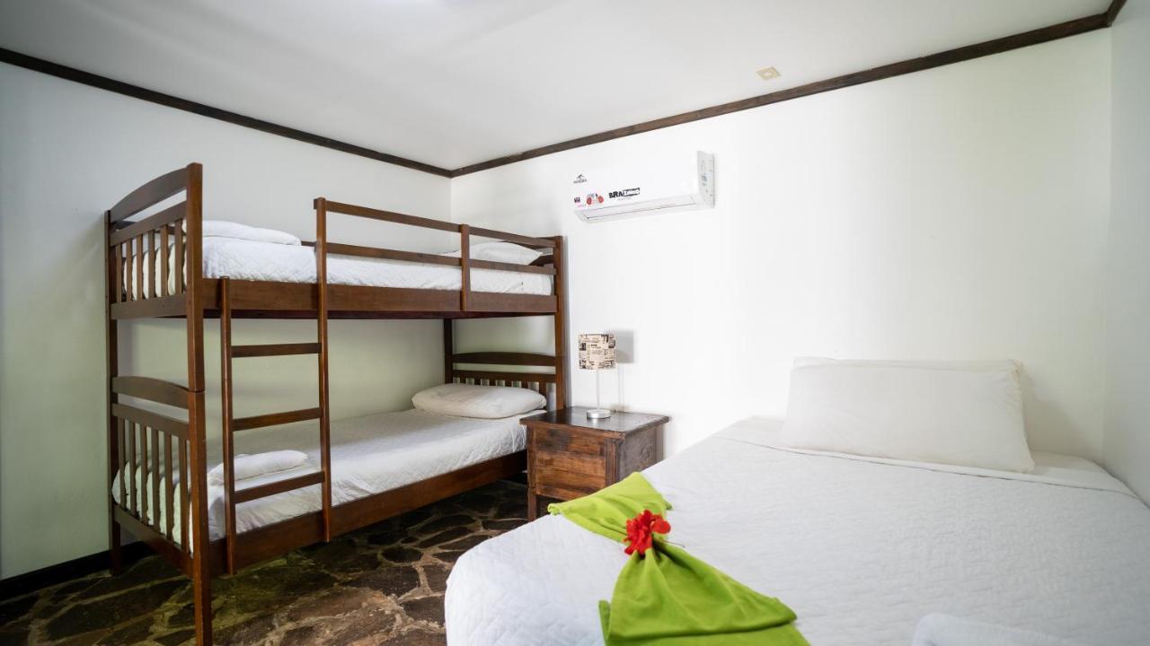 Hotel Martinez 埃尔库科 外观 照片